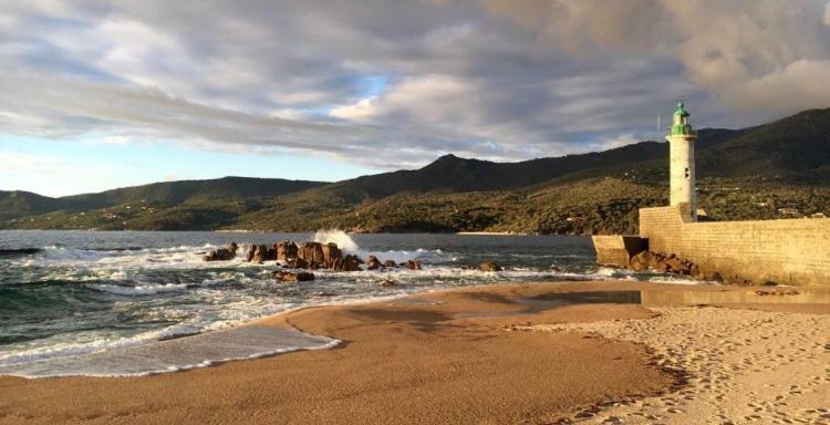 Magnifique Appartement Devant La Plage Propriano  Esterno foto